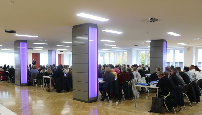 Der Vortrag von PD Dr.med. Torben Glatz war gut besucht (Foto: S&uuml;dharz-Klinikum)
