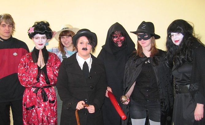 Verkleidet und &uuml;berrascht (Foto: S. Meyer)