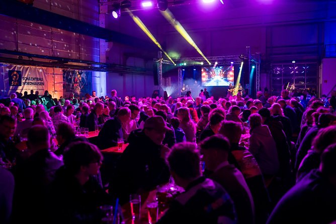 125 Jahre Schachtbau wurden in der ehemaligen Dreherei gefeiert (Foto: Schachtbau Nordhausen) 125 Jahre Schachtbau wurden in der ehemaligen Dreherei gefeiert (Foto: Schachtbau Nordhausen)