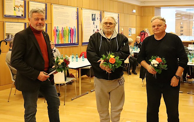 Neuer Vorstand der Seniorenvertretung (v.l.n.r.) Herr Manfred Breitr&uuml;ck (Vorsitzender), Herr Rainer Kn&auml;pper- Engelhardt (Schriftf&uuml;hrer), Herrn Siegbert Dornhofer (stellvertretender Vorsitzender) und der Stadt Nordhausen gew&auml;hlt (Foto: Stadtverwaltung Nordhausen)