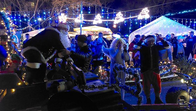 Privater Weihnachtsmarkt in Sollstedt (Foto:  Florian Heydecke )
