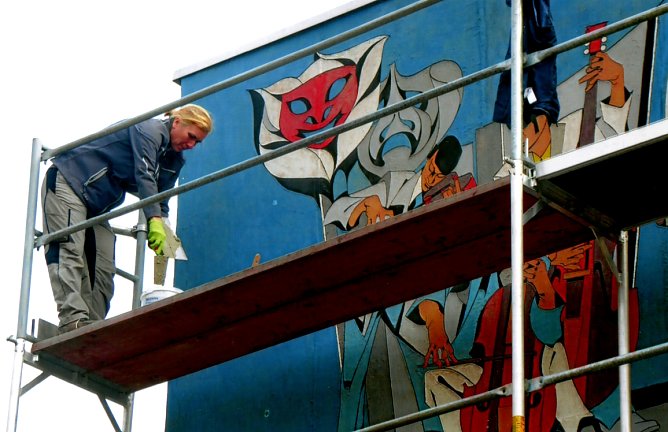 Frau Hesse auf dem Ger&uuml;st (Foto: H.Kneffel)