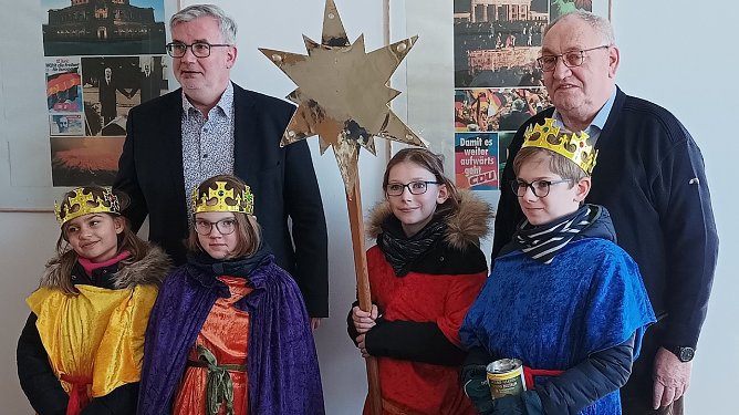 Sternsinger in der CDU-Kreiszentrale (Foto: K.Linsel)