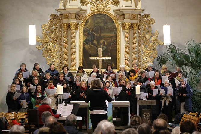 Frauenchor-Projekt in der St.-Marien-Kirche in Bleicherode (Foto: Marcel Haupt) Frauenchor-Projekt in der St.-Marien-Kirche in Bleicherode (Foto: Marcel Haupt)