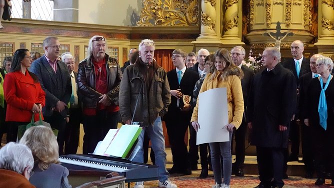 Frank Pojtinger war sichtlich ergriffen von dem Ergebnis der Spendensammlungen. (Foto: nnz)