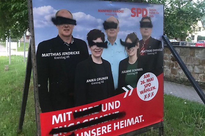 Besch&auml;digter Aufstellen der SPD (Foto: SPD Nordhausen)