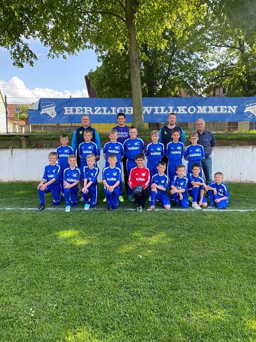 ...und neue Anz&uuml;ge (Foto: SG Blau Gelb G&ouml;rsbach)