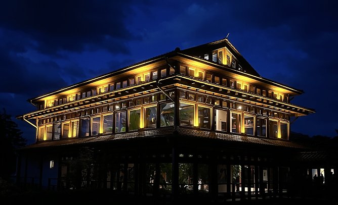Beliebtes Reiseziel: Der Japanische Garten in Bad Langensalza w&auml;hrend des allj&auml;hrlichen Lichterfests  (Foto: oas)