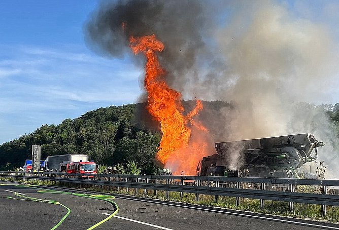 LKW-Unfall auf der A38 (Foto: Feuerwehr Arenshausen/Silvio Dietzel)