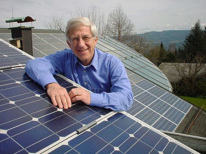 Dr. Franz Alt (Foto: Patrick Grabe) Dr. Franz Alt (Foto: Patrick Grabe)