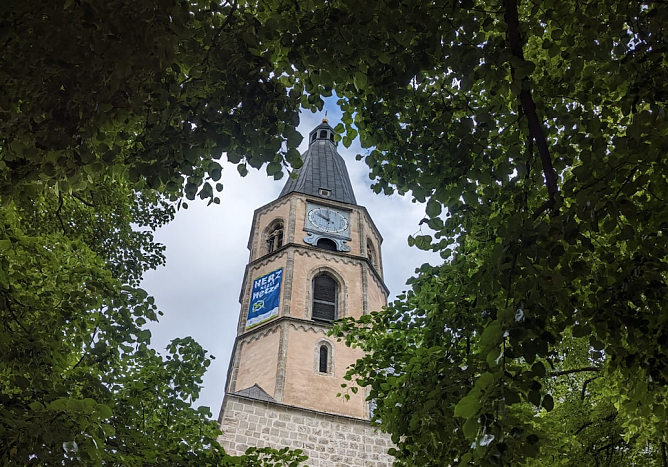 Wie hoch sind die Blasii-T&uuml;rme? Beim KILA will man diese Frage am Freitag beantworten (Foto: Frank Tuschy)