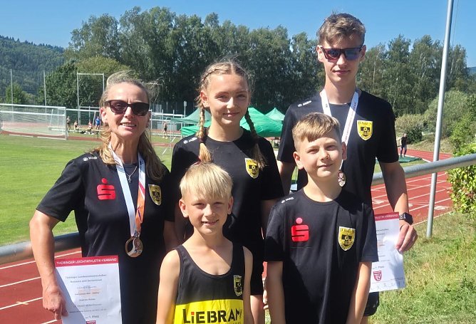 Erfolgreiche Nordh&auml;user Leichtathleten (Foto: K.Rotter)