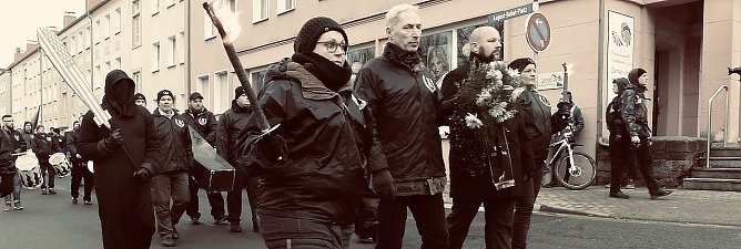 Rechtsextremer Aufmarsch in Nordhausen, Archivbild (Foto: nnz-Archiv) Rechtsextremer Aufmarsch in Nordhausen, Archivbild (Foto: nnz-Archiv)
