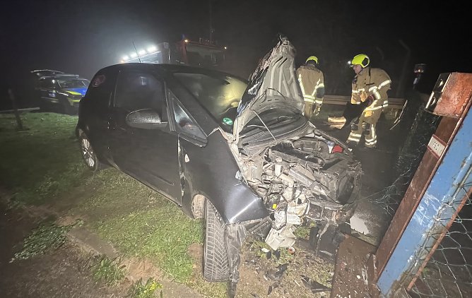 Unfall in der Nacht auf der B4 (Foto: S.Dietzel)