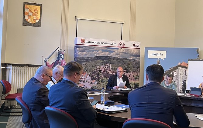 Kreisausschusssitzung heute Nachmittag (Foto: oas) Kreisausschusssitzung heute Nachmittag (Foto: oas)