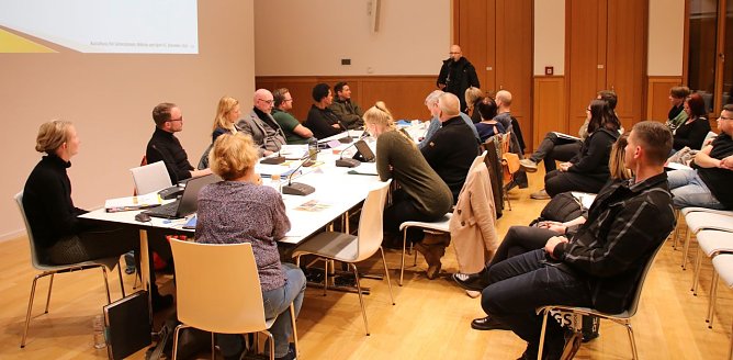 Im Ausschuss f&uuml;r Generationen und Bildung diskutierte man gestern rund zwei Stunden lang zur geplanten Erh&ouml;hung der Kindergartengeb&uuml;hren (Foto: agl)