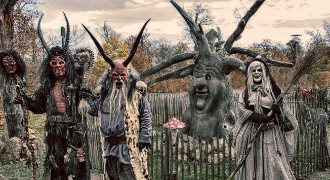 DIE WILDE JAGD - hier von eine Brauchtumsgruppe gleichen Namens aus dem Nordh&auml;user Raum dargestellt (Foto: Der Teufel pers&ouml;nlich)