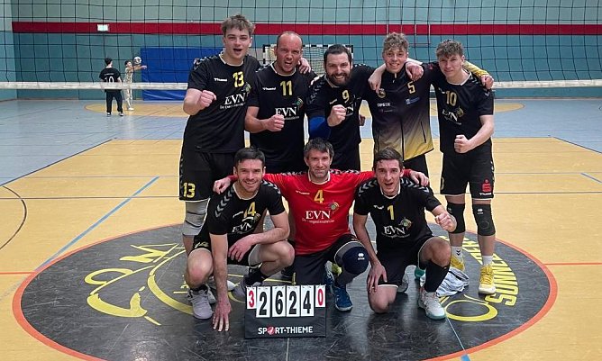 Perfekter R&uuml;ckrundenstart des SVC (Foto: SVC)