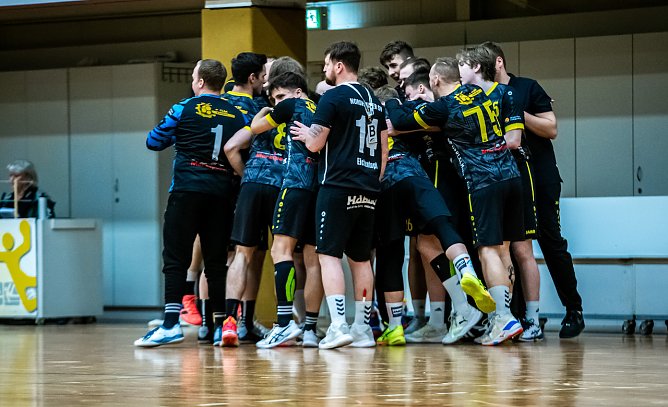 Nordh&auml;user Jubeltraube nach dem wichtigen Heimsieg (Foto: NSV)