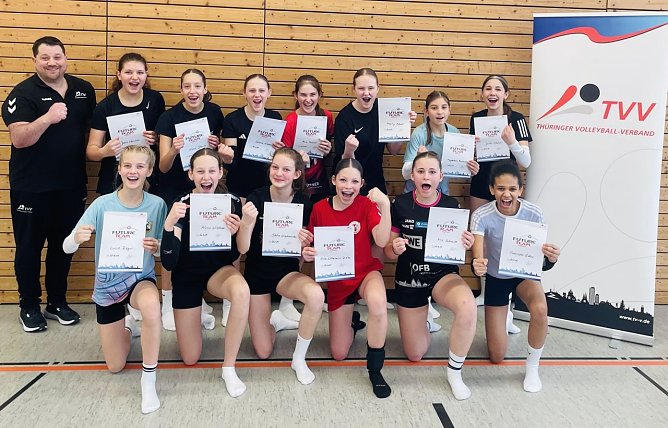 Die jungen SVC Damen haben es in die Landesauswahl geschafft (Foto: SVC) Die jungen SVC Damen haben es in die Landesauswahl geschafft (Foto: SVC)