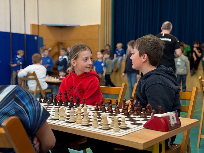 Schachturnier an der evangelischen Grundschule Nordhausen (Foto: Stefan Fienhold)