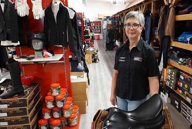 Katrin Liebram am Standort im Scheunenhof in Sundhausen (Foto: NUV)