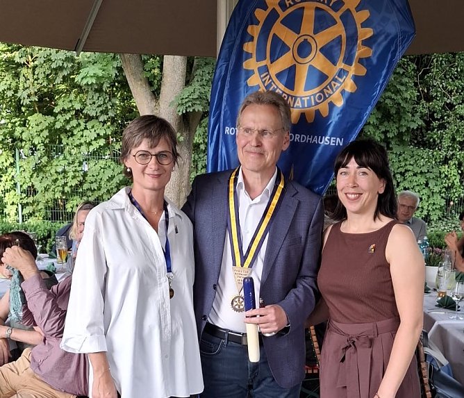 Dr. Müller ist neuer Rotarier-Präsident (Foto: G.Haase) Dr. Müller ist neuer Rotarier-Präsident (Foto: G.Haase)