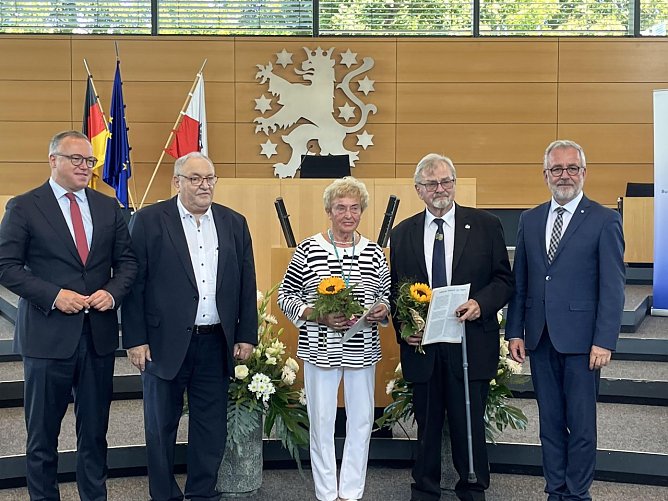 Erika Hesse erhielt in Erfurt die Ehrennadel des Bundes der Vertriebenen (Foto: BdV) Erika Hesse erhielt in Erfurt die Ehrennadel des Bundes der Vertriebenen (Foto: BdV)