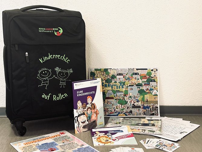 Kinderrechte auf Rollen (Foto: Sandra Ziegler-Koch) Kinderrechte auf Rollen (Foto: Sandra Ziegler-Koch)
