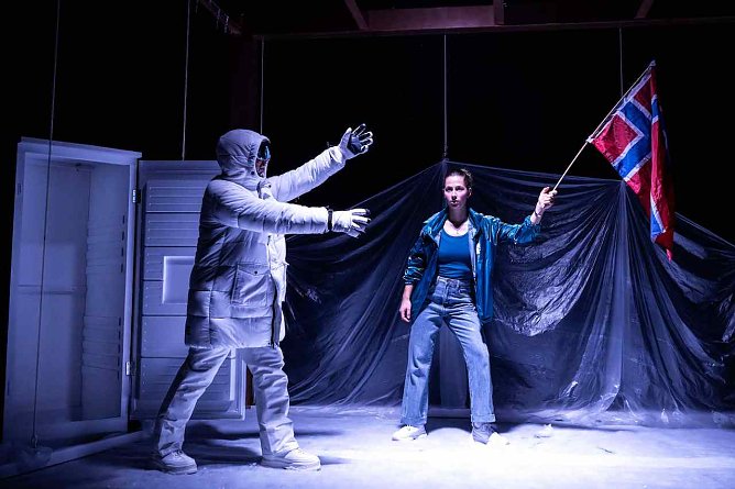 Premiere im Jugendtheater am Sonntag (Foto: Kinder- u. Jugendtheater)