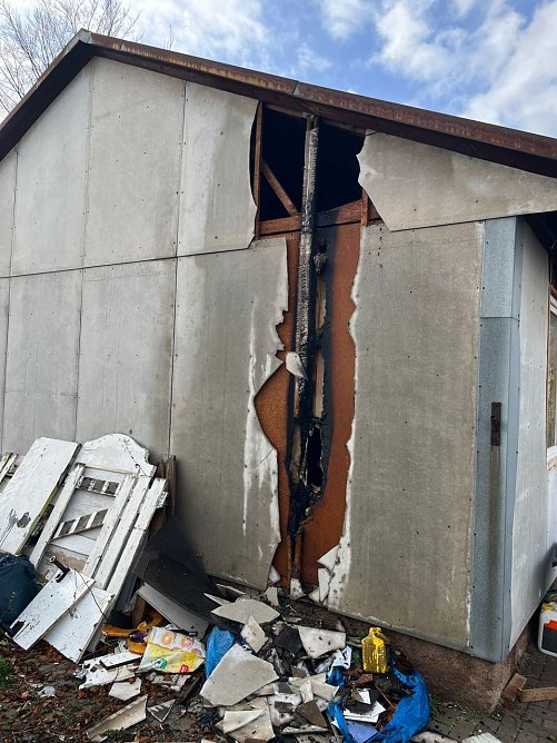 Schaden am Brandort (Foto: S. Dietzel)