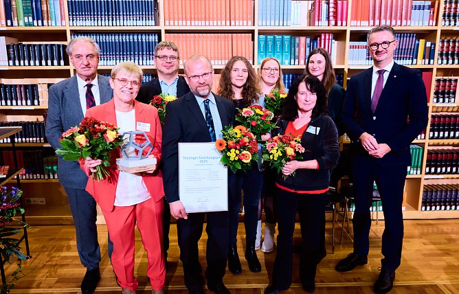 Der Th&uuml;ringer Forschungspreis wurde gestern Abend auch an ein Nordh&auml;user team verliehen (Foto: TMBWK / Thomas Ab&eacute;)