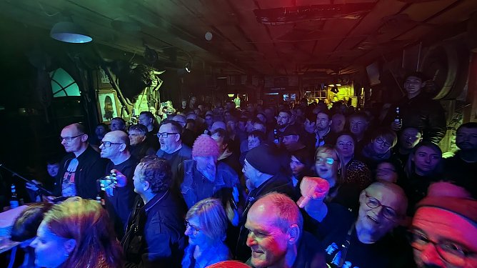 200 G&auml;ste in der Hagerschen Scheune (Foto: nnz)