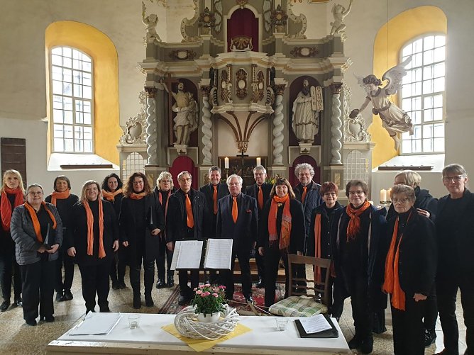 Der Cantamus Chor freut sich auf die Adventskonzerte (Foto: Thomas Müller) Der Cantamus Chor freut sich auf die Adventskonzerte (Foto: Thomas Müller)
