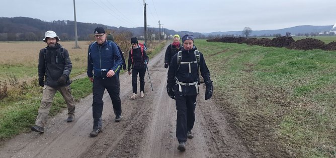 Auf dem Weg zum Weihnachtsmarkt (Foto: Bodo Schwarzberg) Auf dem Weg zum Weihnachtsmarkt (Foto: Bodo Schwarzberg)