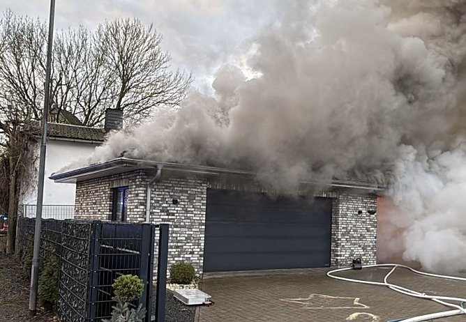 Brand in Bielen (Foto: privat/Feuerwehr)