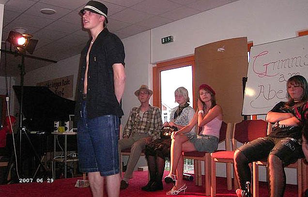 Grimms am Abend (Foto: FSG) Grimms am Abend (Foto: FSG)