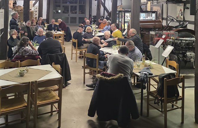 Jahreshauptversammlung des Geschichts- und Altertumsvereins im Museum Tabakspeicher (Foto: NGAV) Jahreshauptversammlung des Geschichts- und Altertumsvereins im Museum Tabakspeicher (Foto: NGAV)