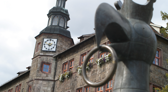 Im Rathaus kam heute der Runde Tisch zum Thema Kriminalität im Bahnhofsviertel zusammen (Foto: agl) Im Rathaus kam heute der Runde Tisch zum Thema Kriminalität im Bahnhofsviertel zusammen (Foto: agl)