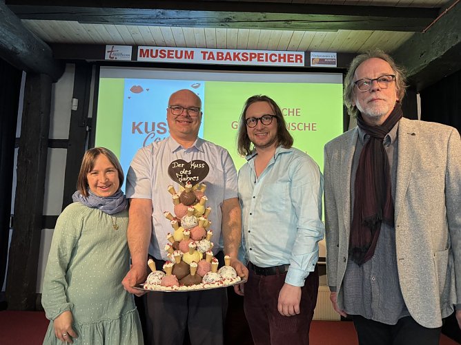 Abschluss der Kuss-Ausstellung im Tabakspeicher.  (Foto: Lutz Fischer)