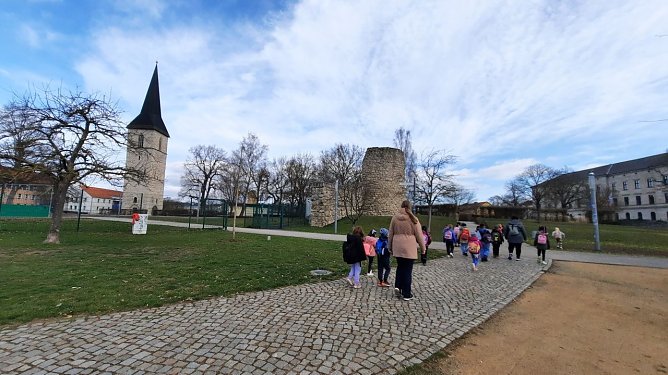 Die kleinen Spürnasen waren in Nordhausen unterwegs. (Foto: Kita Kleine Spürnasen) Die kleinen Spürnasen waren in Nordhausen unterwegs. (Foto: Kita Kleine Spürnasen)