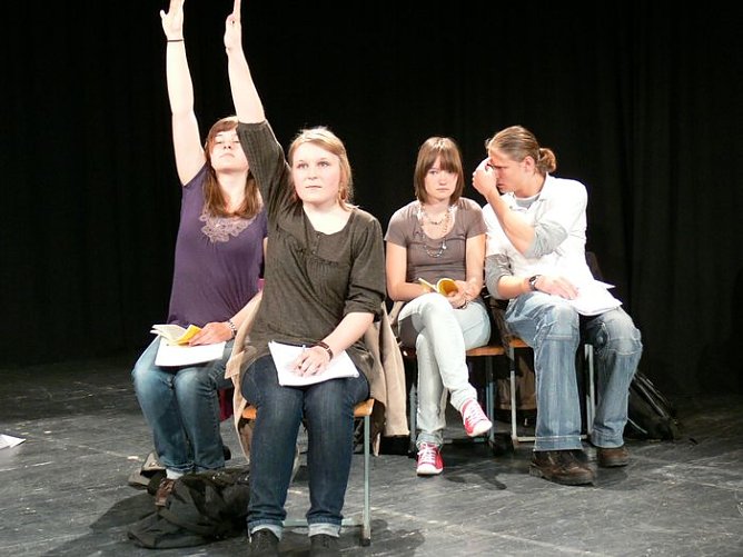 Klassenkampf im Jugendclubhaus (Foto: I. K&uuml;hn)