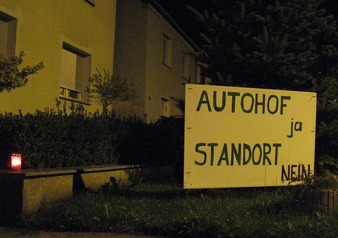 Sundhausen bei Nacht (Foto: privat)