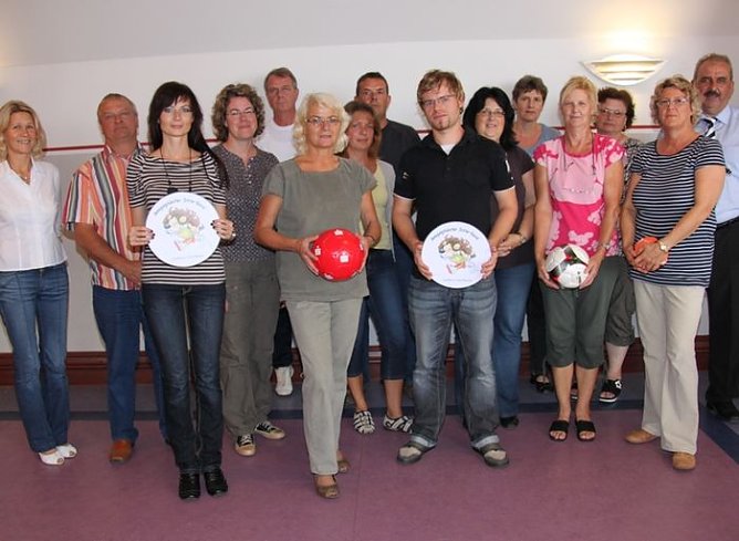 Dritte Sportstunde (Foto: J. Piper) Dritte Sportstunde (Foto: J. Piper)