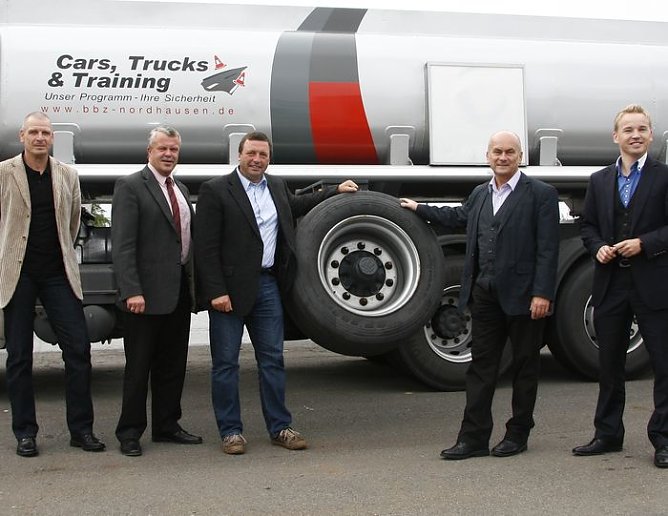 Besuch auf Autodrom (Foto: BBZ)