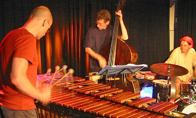 Jazz auf die Ohren (Foto: nnz) Jazz auf die Ohren (Foto: nnz)