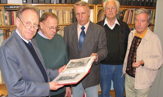 &Uuml;bergabe (Foto: psv)