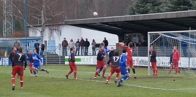 Immer in der &Uuml;berzahl: Wacker aus Gotha (Foto: nnz)