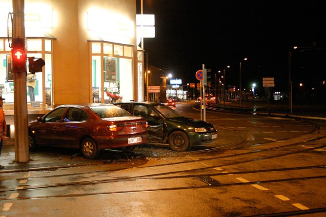 Unfall auf Nordhäuser Kreuzung (Foto: VGF) Unfall auf Nordhäuser Kreuzung (Foto: VGF)