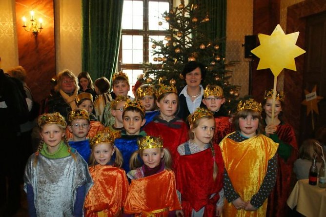 Sternsinger und Lieberknecht (Foto: privat) Sternsinger und Lieberknecht (Foto: privat)